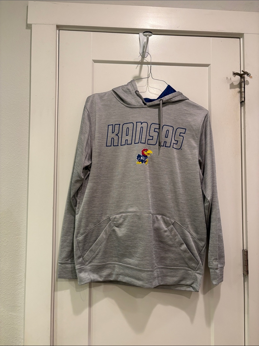 Colosseum Gray Kansas Pullover Hoodie with Blue Accent